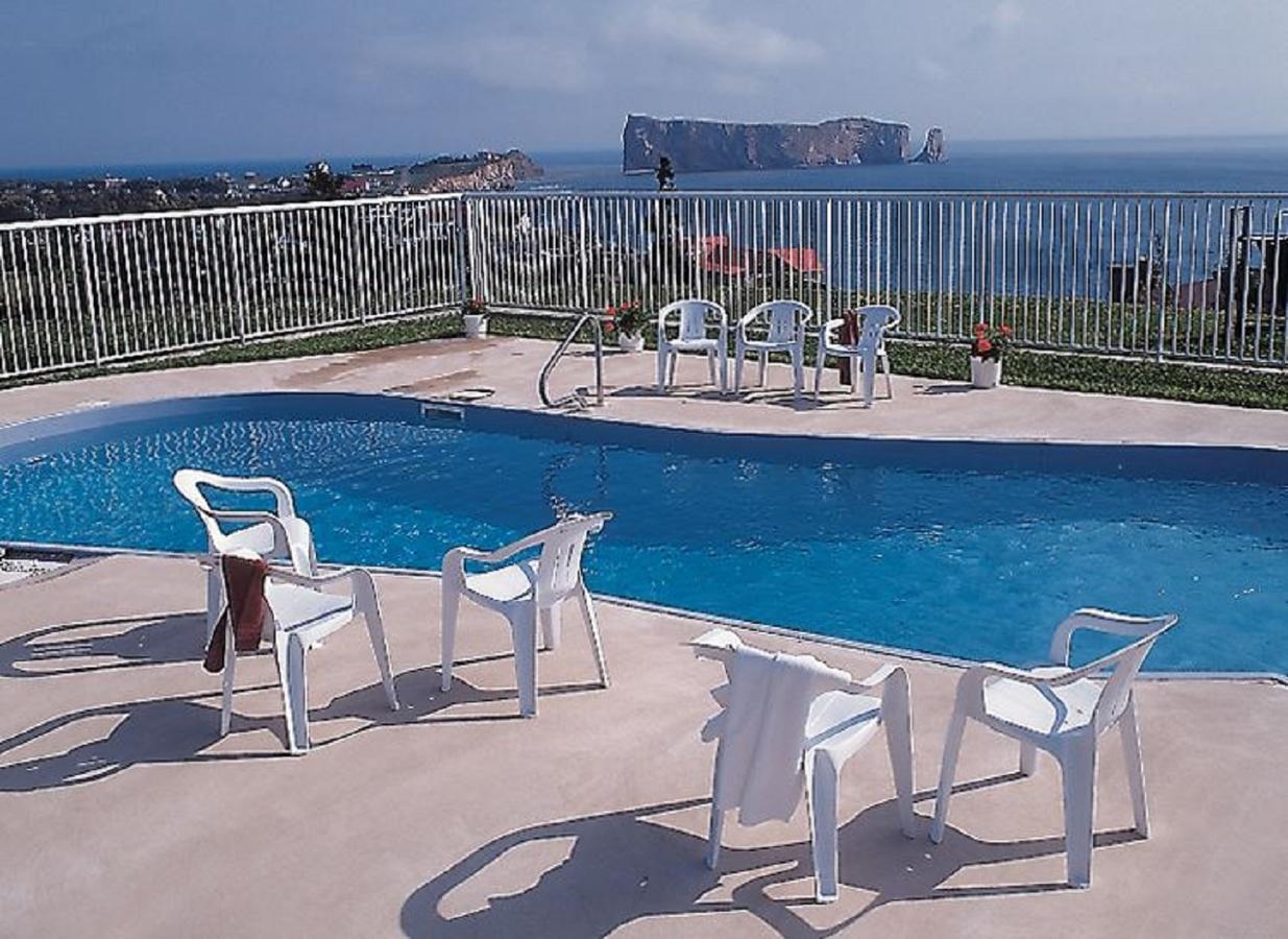 Hotel Le Mirage Perce Exterior photo