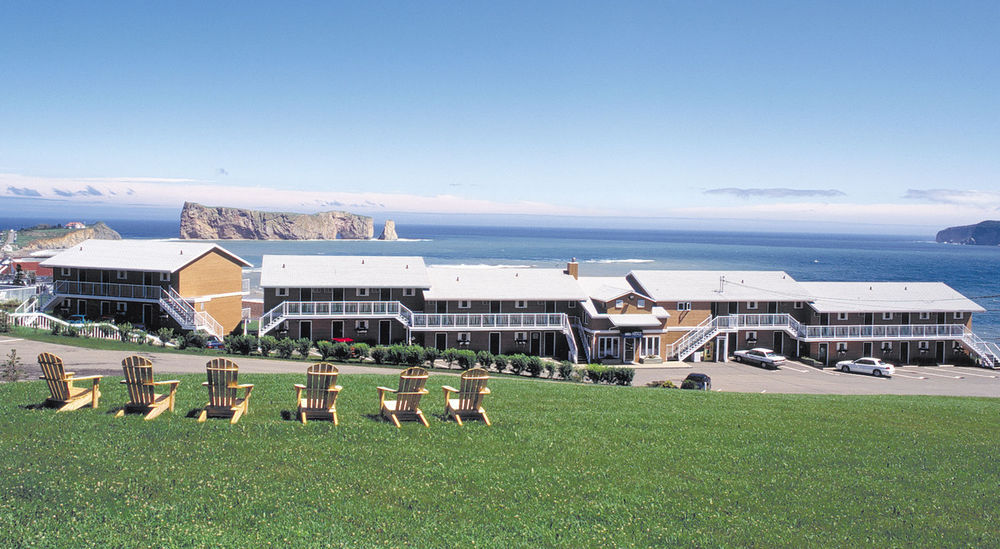 Hotel Le Mirage Perce Exterior photo